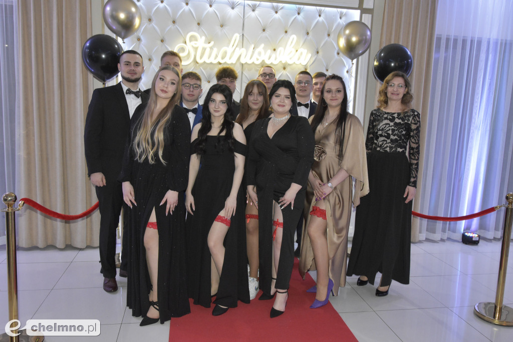 Tak pięknie na Studniówce prezentowali się uczniowie ZS nr 2