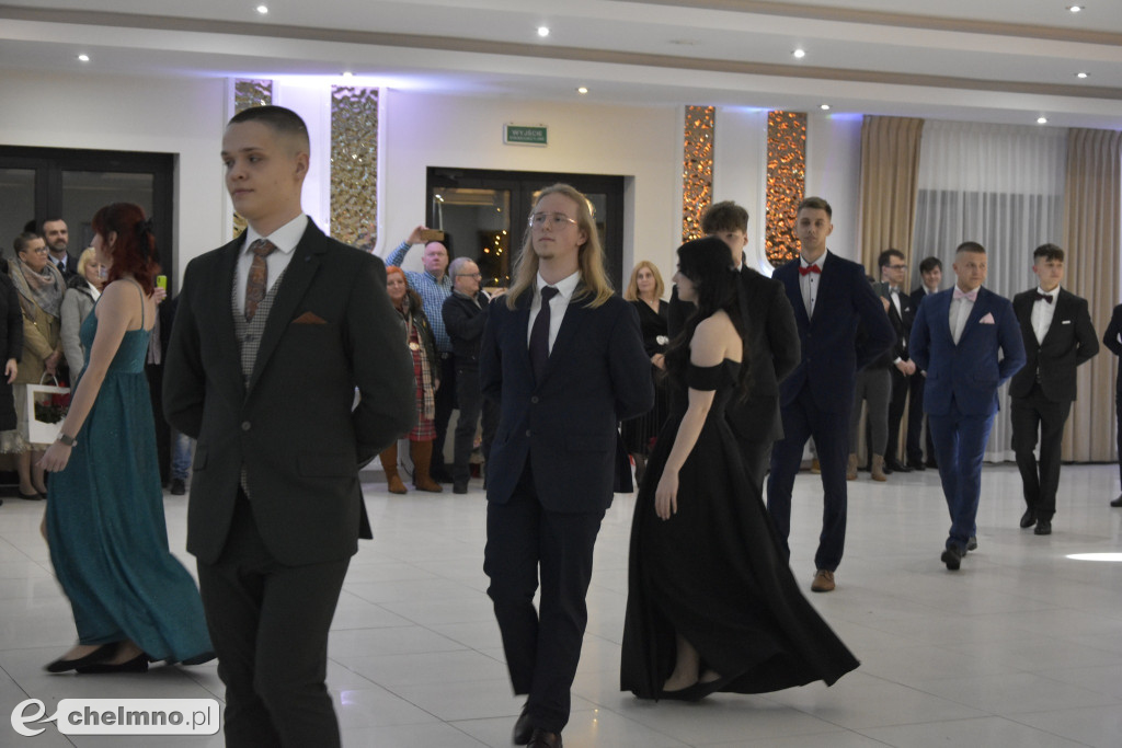 Tak pięknie na Studniówce prezentowali się uczniowie ZS nr 2