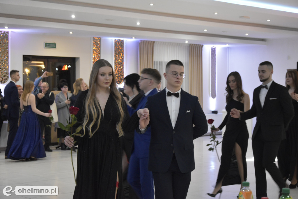 Tak pięknie na Studniówce prezentowali się uczniowie ZS nr 2
