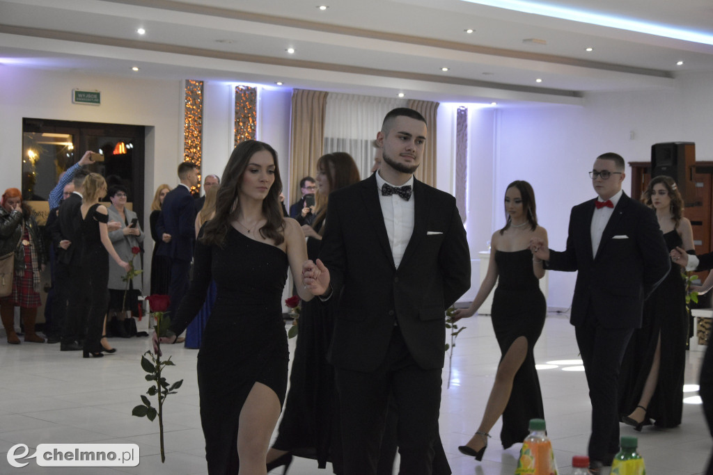 Tak pięknie na Studniówce prezentowali się uczniowie ZS nr 2