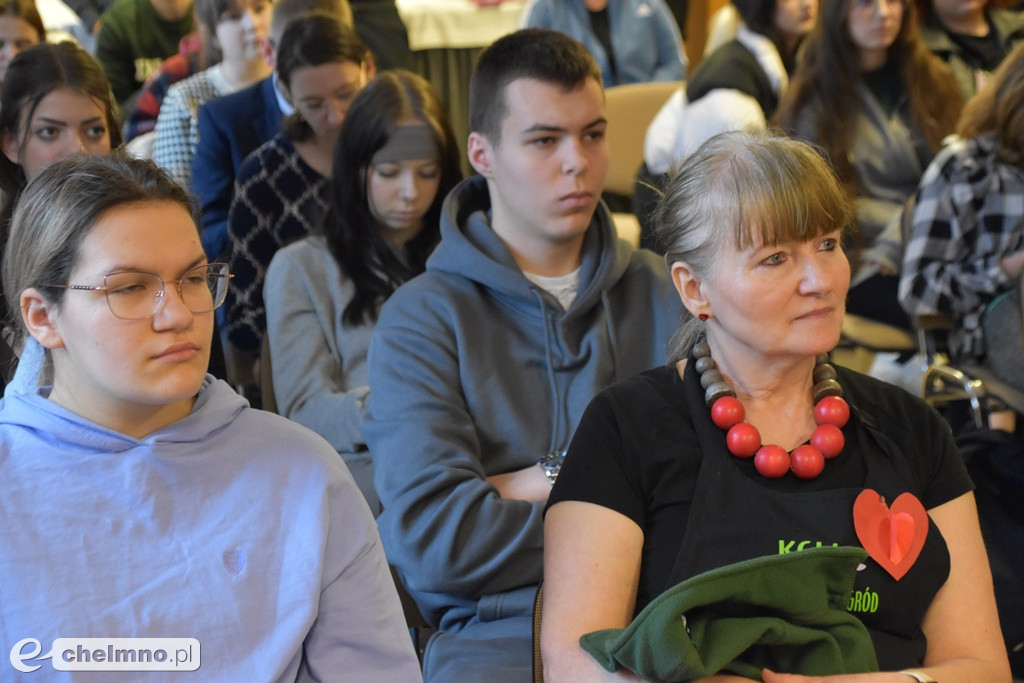 Wyjątkowo smacznie i kolorowo na konkursie „Alchemia i Amory”