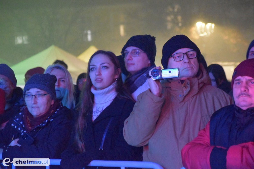 Tłumy publiczności bawiły się na walentynkowych koncertach