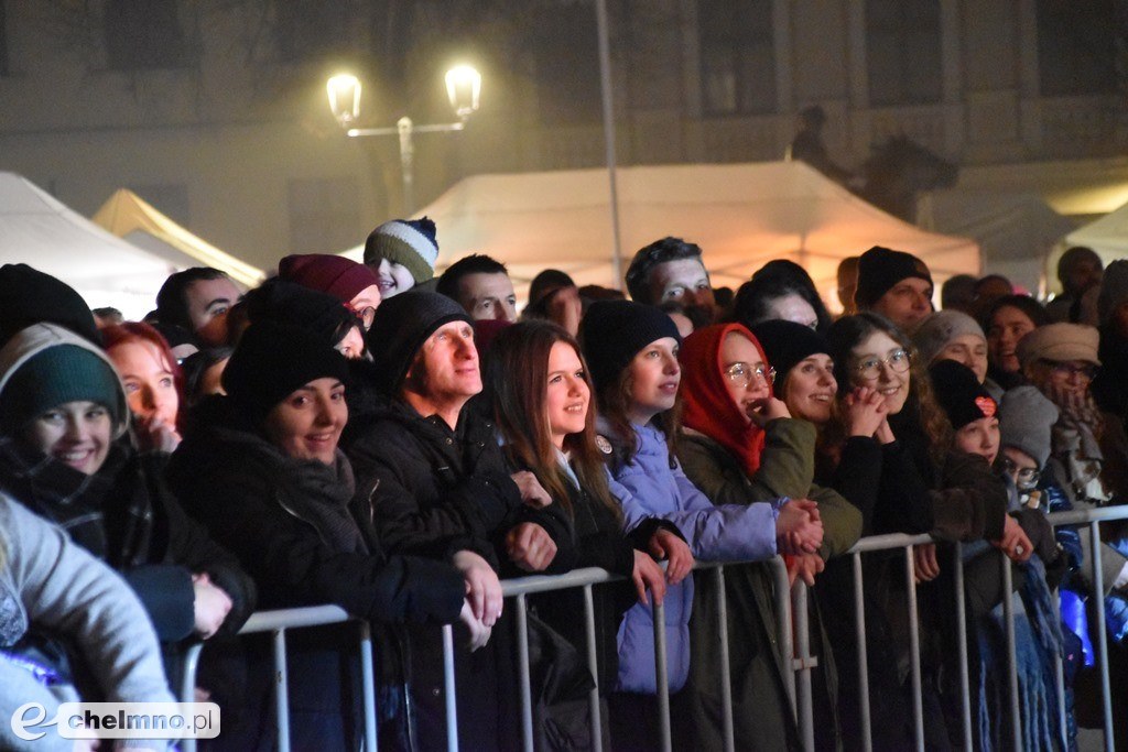 Tłumy publiczności bawiły się na walentynkowych koncertach
