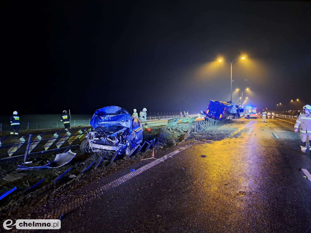 Wypadek na autostradzie A1. Działało wiele zastępów straży pożarnej