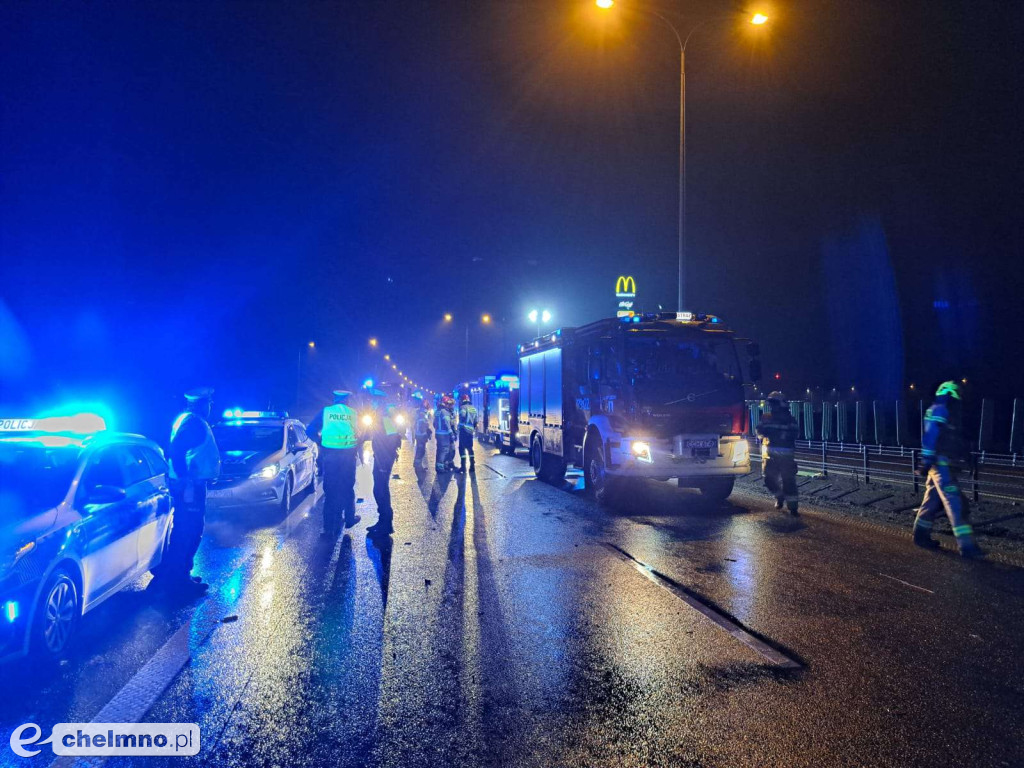 Wypadek na autostradzie A1. Działało wiele zastępów straży pożarnej