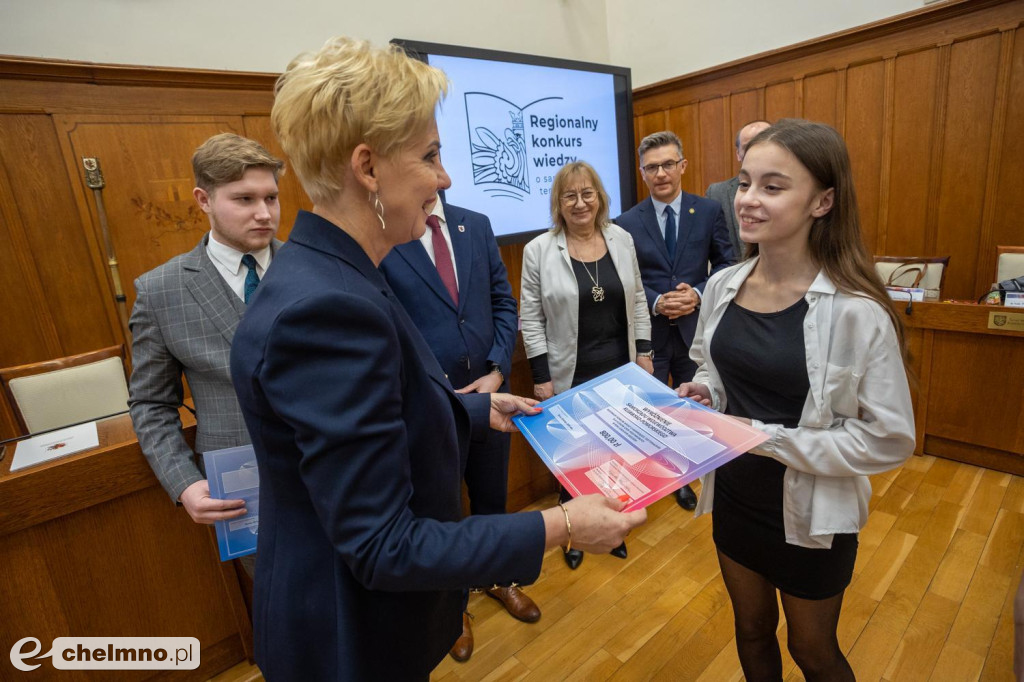 Finał konkursu wiedzy o samorządzie terytorialnym