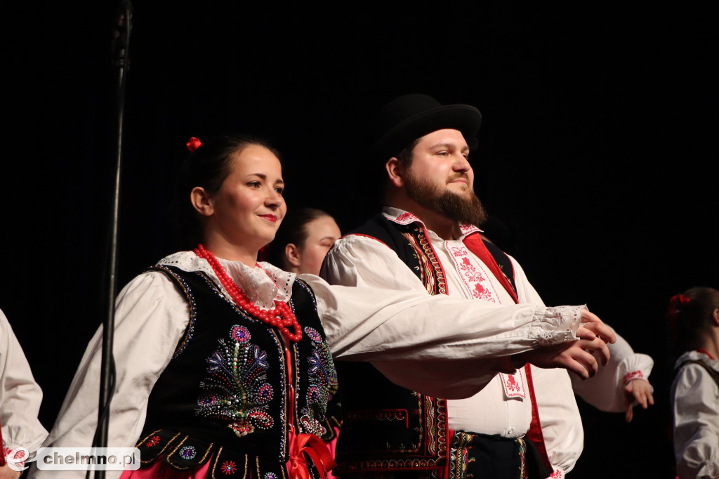 Świętowano Dzień Kobiet z zespołem ludowym
