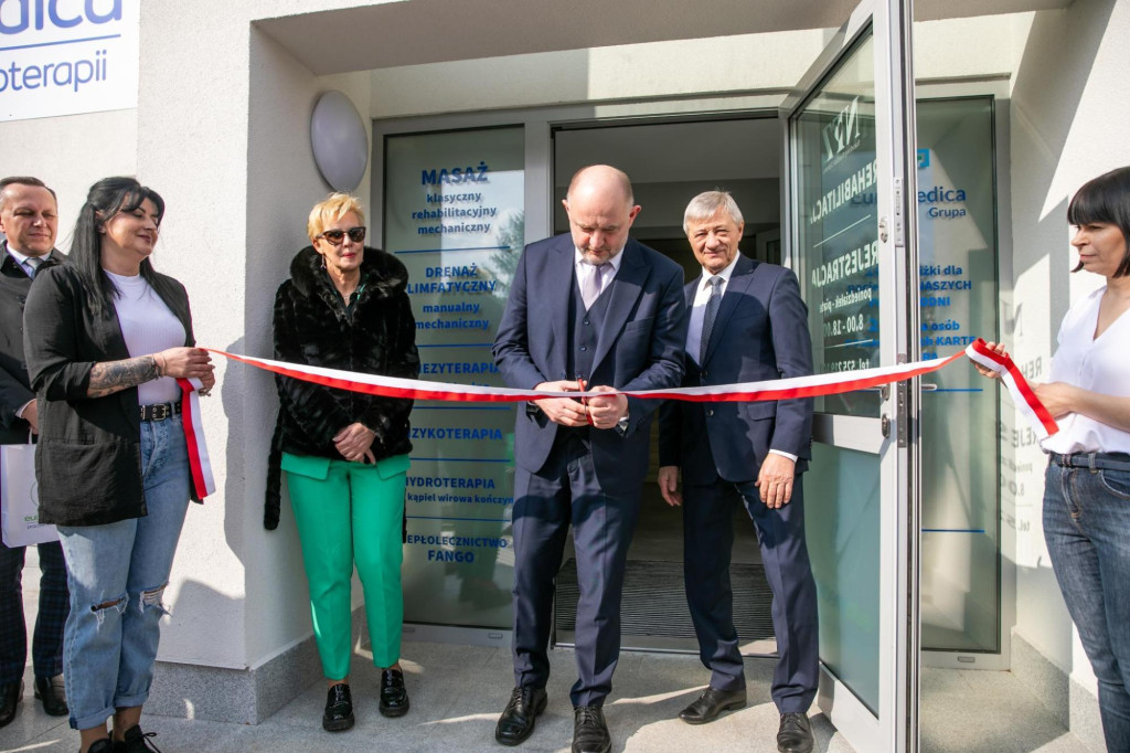 Papowo Biskupie: inwestycje szyte na miarę