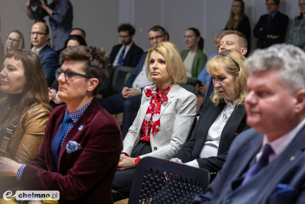 Z dumą wspieramy artystów