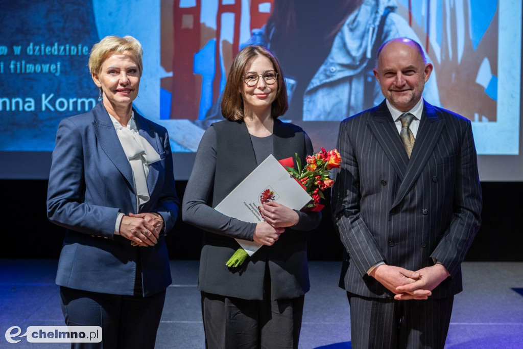 Z dumą wspieramy artystów