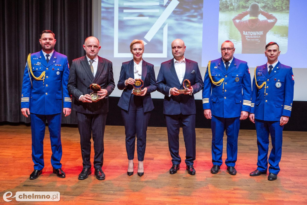 Ratownicy WOPR z Chełmna otrzymali listy gratulacyjne