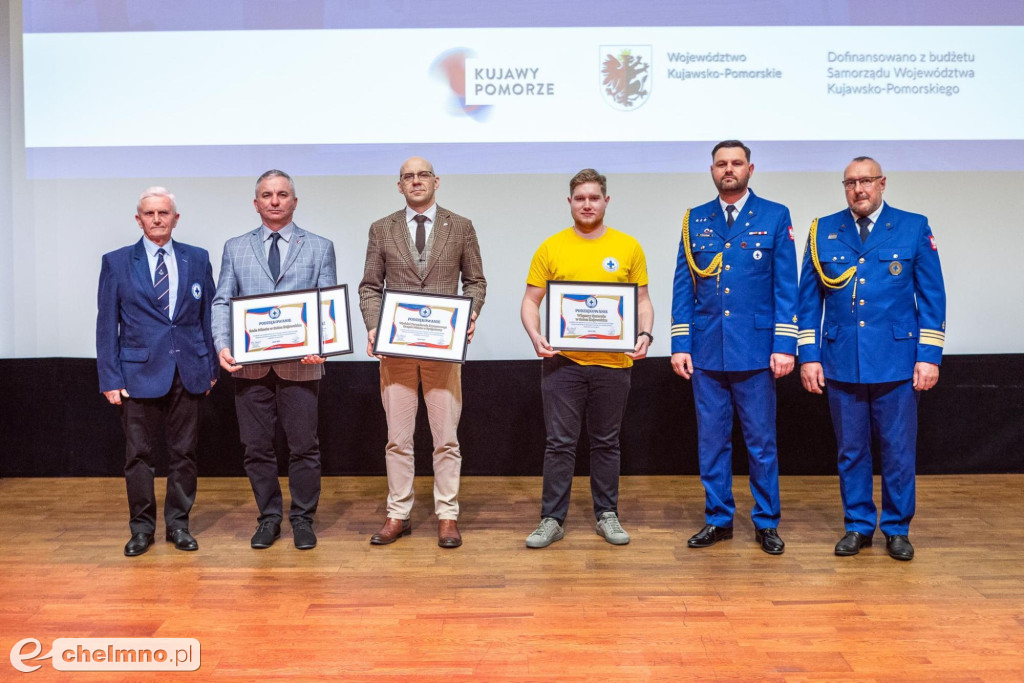Ratownicy WOPR z Chełmna otrzymali listy gratulacyjne