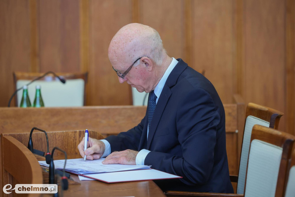 Ostatnia w tej kadencji merytoryczna sesja sejmiku