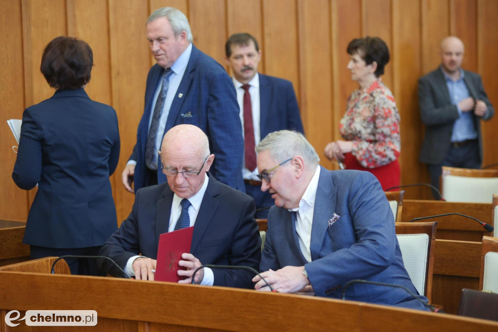 Ostatnia w tej kadencji merytoryczna sesja sejmiku