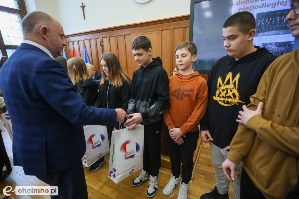 Ostatnia w tej kadencji merytoryczna sesja sejmiku