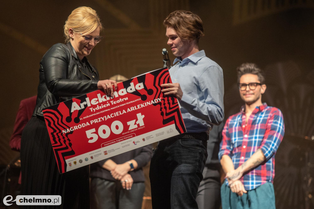 Organek na zakończenie „Arlekinady”
