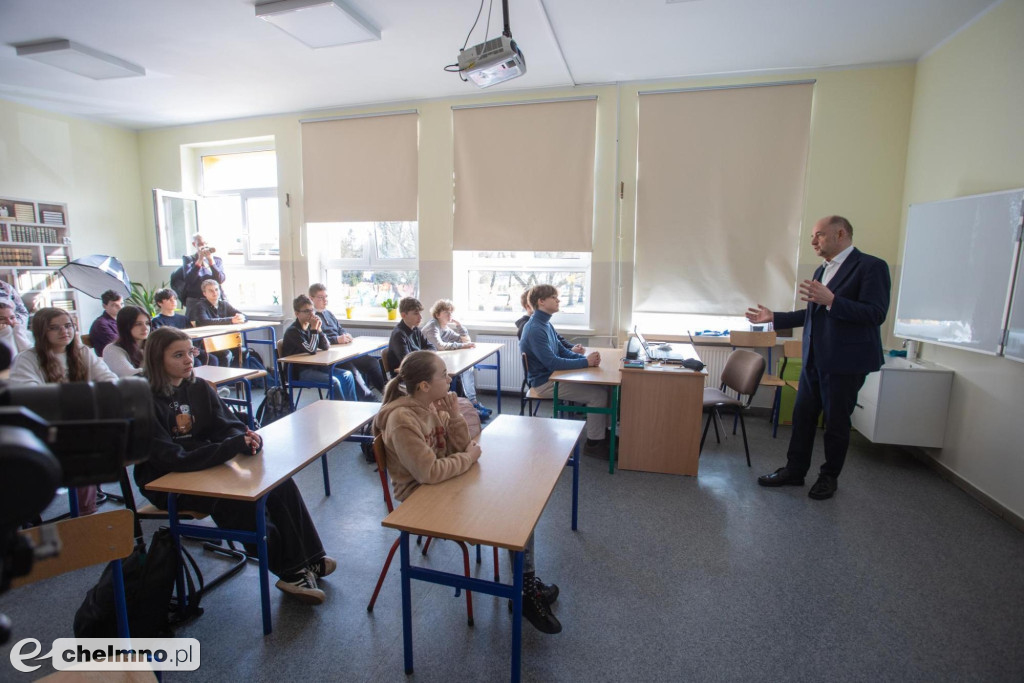Lekcja biologii z marszałkiem