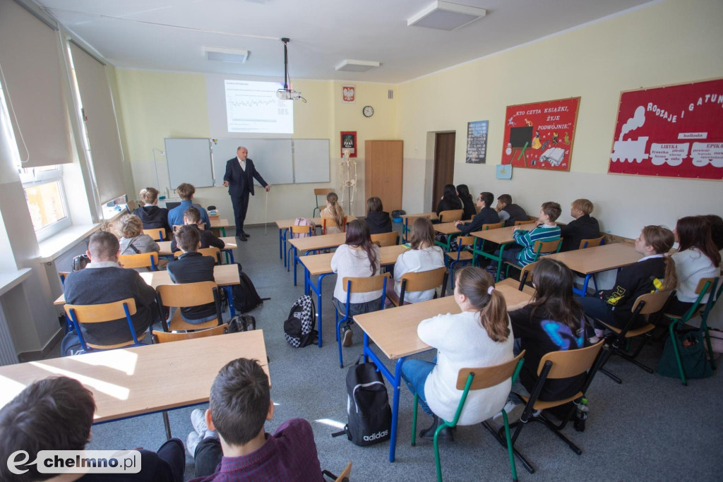 Lekcja biologii z marszałkiem