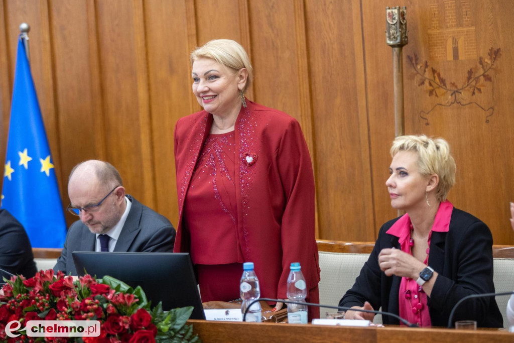 Środki unijne na politykę społeczną, biznes i innowacje