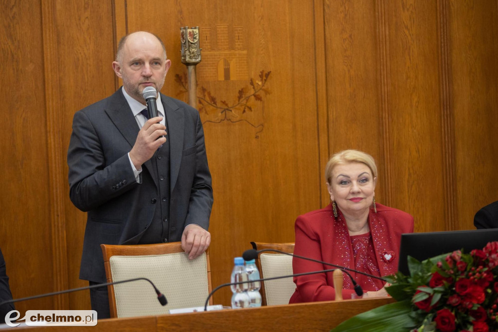 Środki unijne na politykę społeczną, biznes i innowacje