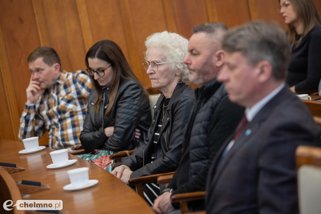 Środki unijne na politykę społeczną, biznes i innowacje