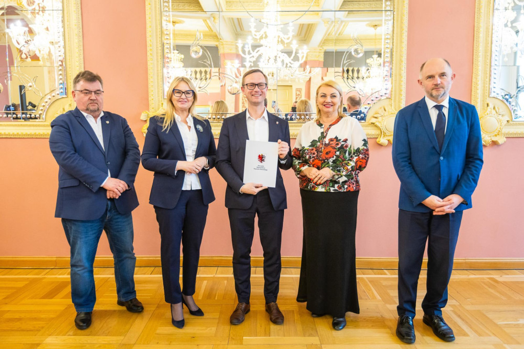 Budujemy boiska i sale gimnastyczne. Dofinansowania trafią również do powiatu chełmińskiego