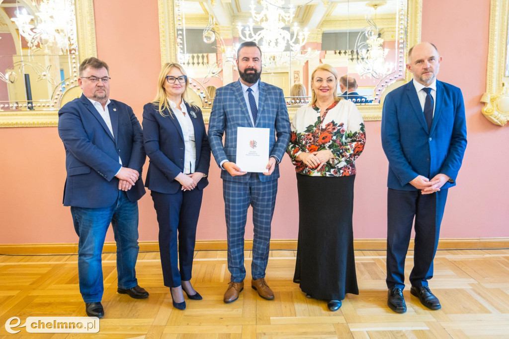 Budujemy boiska i sale gimnastyczne. Dofinansowania trafią również do powiatu chełmińskiego