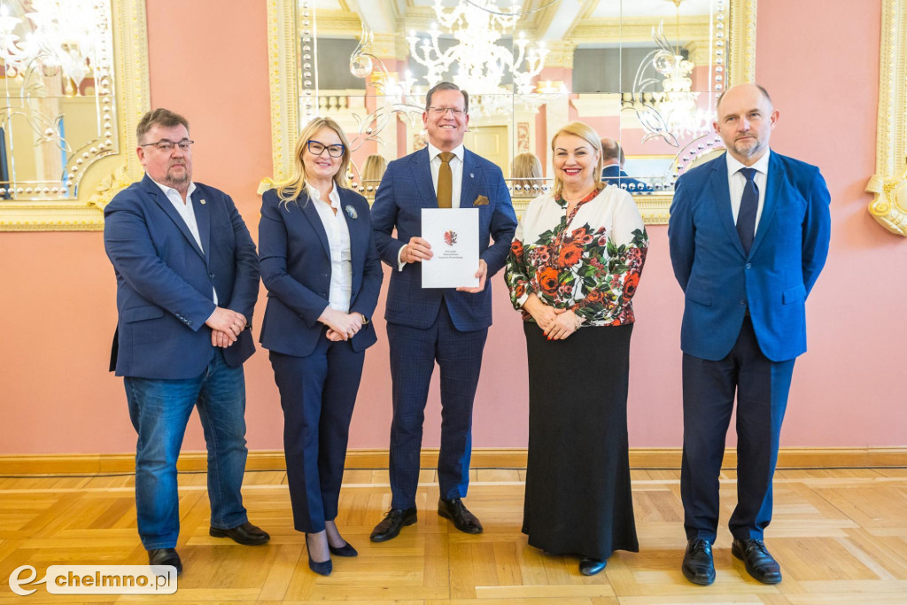 Budujemy boiska i sale gimnastyczne. Dofinansowania trafią również do powiatu chełmińskiego