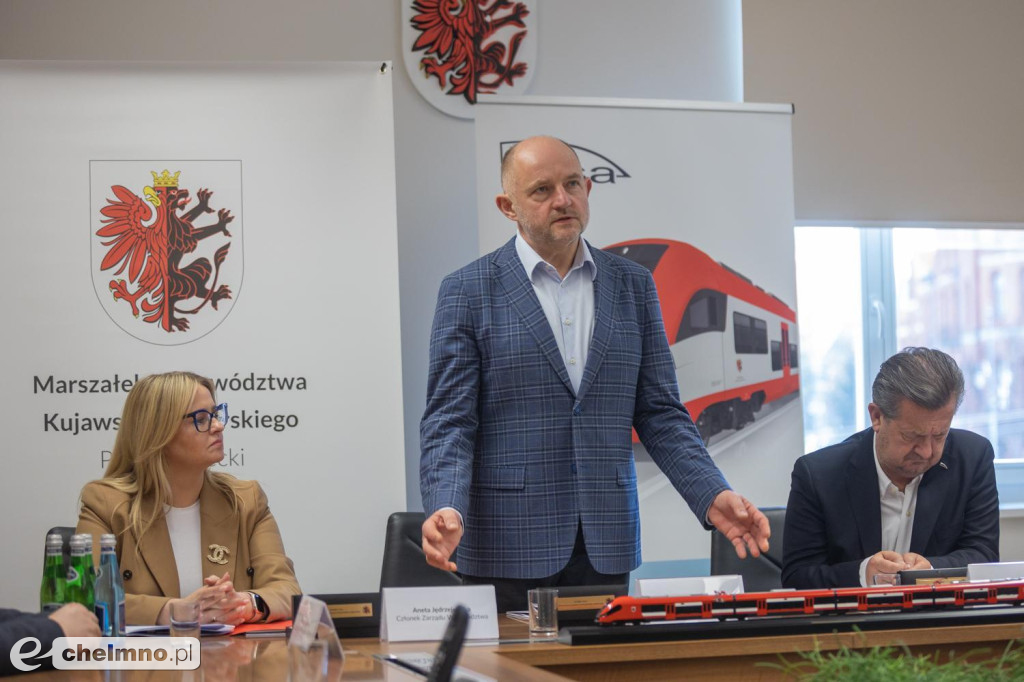 Nowe pociągi i zintegrowana komunikacja publiczna