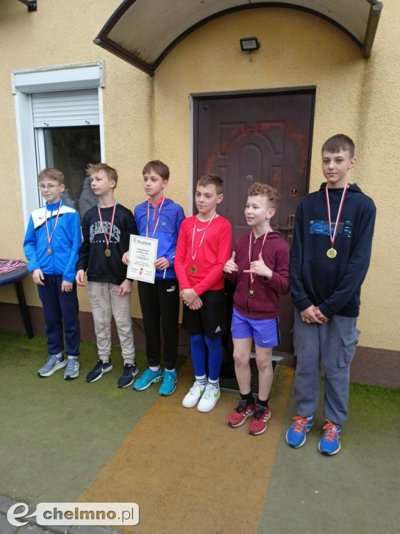 Drużynowe biegi przełajowe 