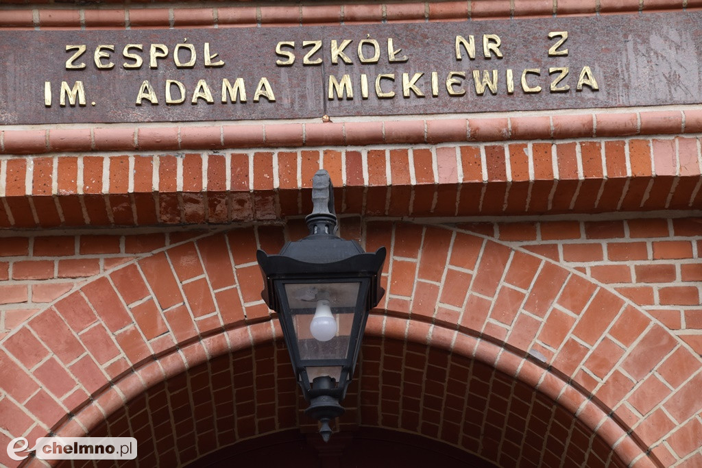 Kreatywny i sympatyczny 