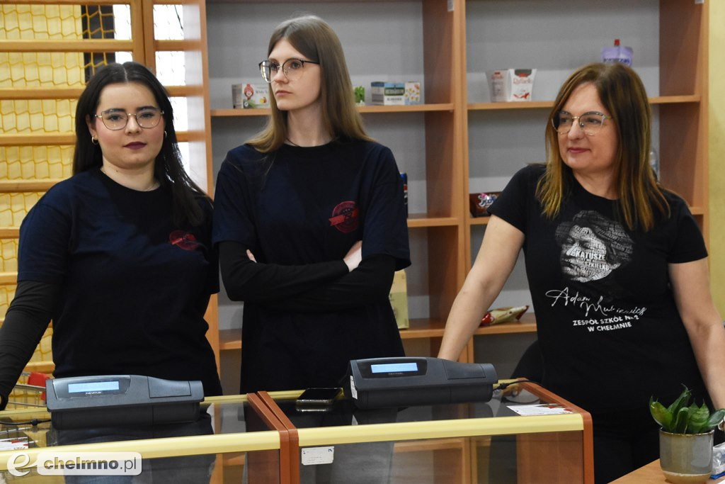Kreatywny i sympatyczny 