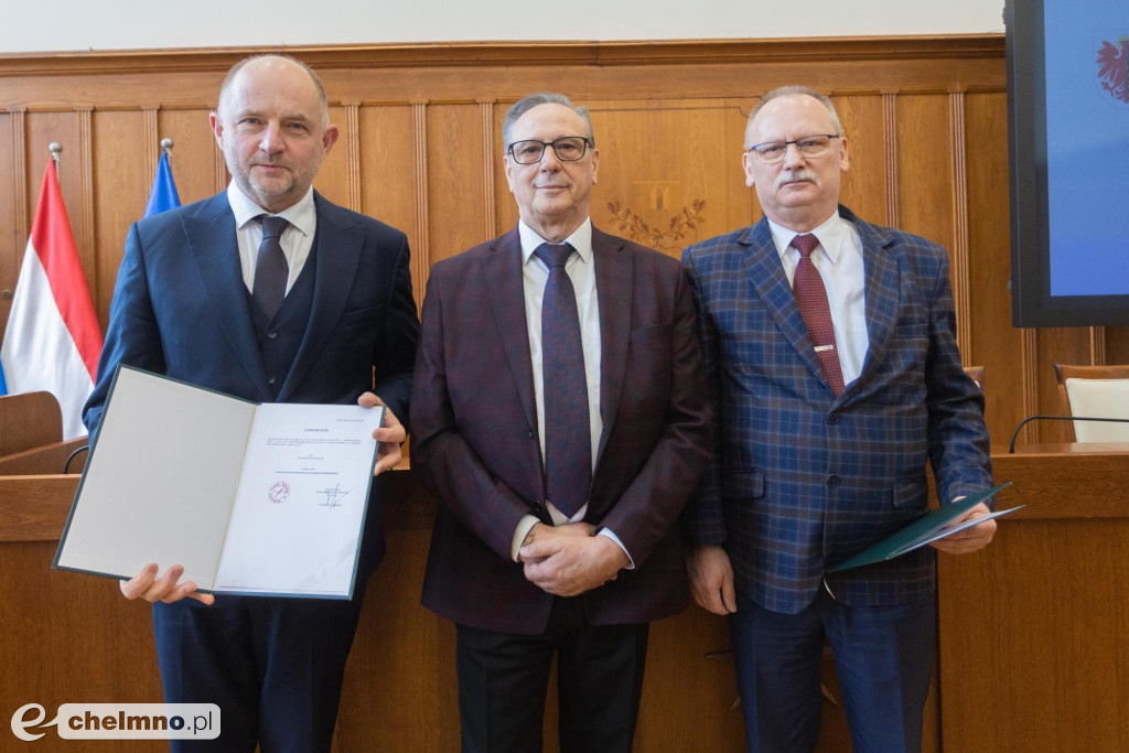 Radni województwa odebrali zaświadczenia o wyborze