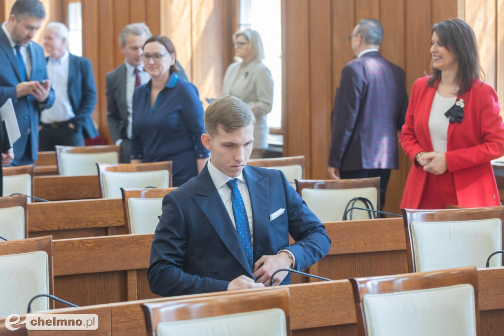 Radni województwa odebrali zaświadczenia o wyborze