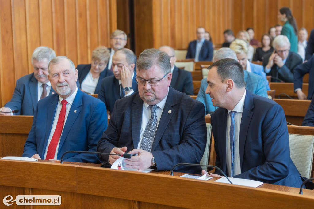 Radni województwa odebrali zaświadczenia o wyborze