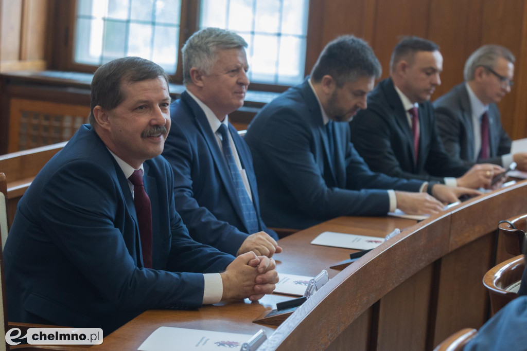 Radni województwa odebrali zaświadczenia o wyborze