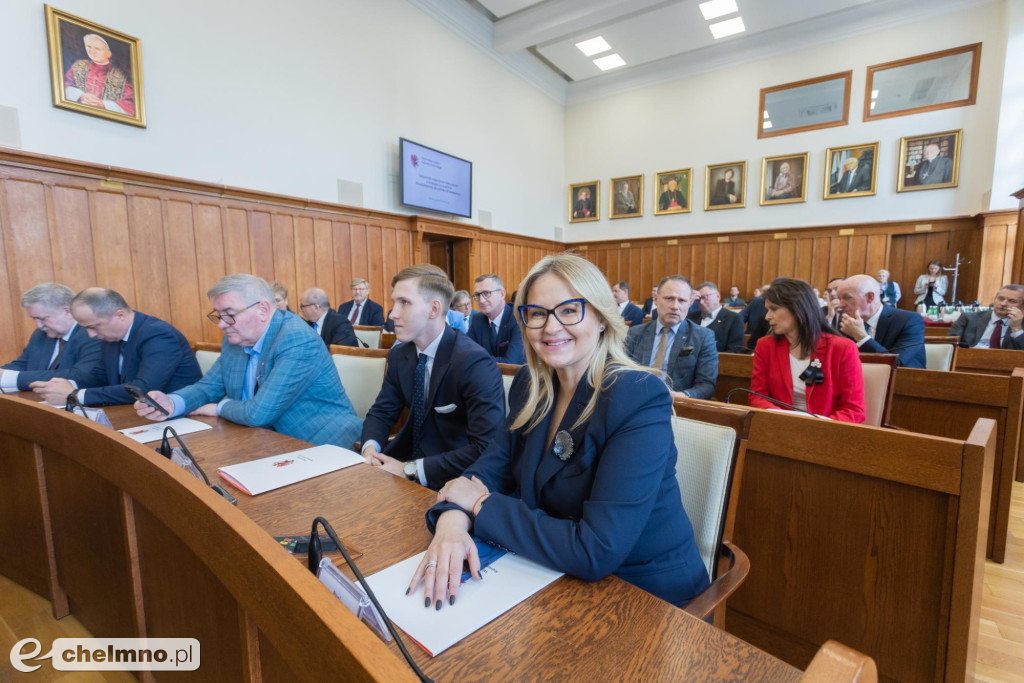 Radni województwa odebrali zaświadczenia o wyborze