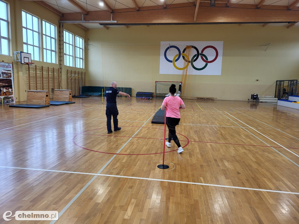 Chełmińscy policjanci przeprowadzili kolejny próbny test sprawności fizycznej