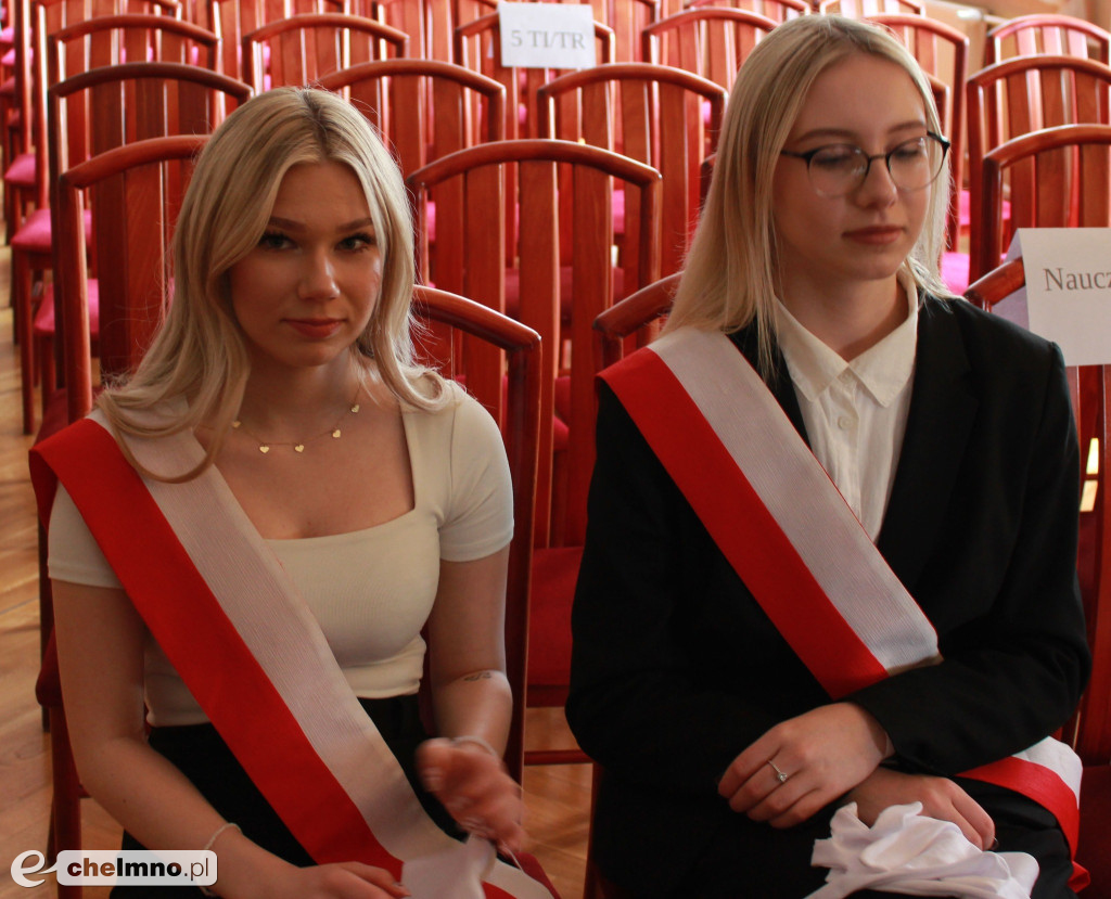 Pożegnanie uczniów klas maturalnych w ZS nr 2 w Chełmnie