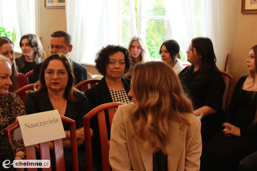 Pożegnanie uczniów klas maturalnych w ZS nr 2 w Chełmnie