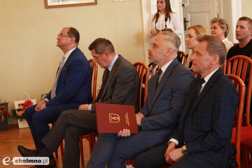 Pożegnanie uczniów klas maturalnych w ZS nr 2 w Chełmnie