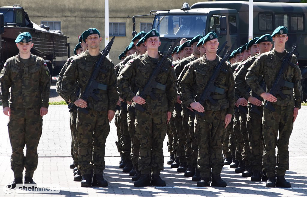 Przysięga wojskowa żołnierzy Dobrowolnej Zasadniczej Służby Wojskowej