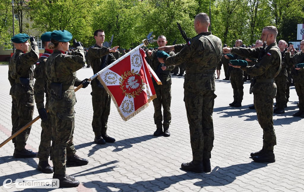 Przysięga wojskowa żołnierzy Dobrowolnej Zasadniczej Służby Wojskowej