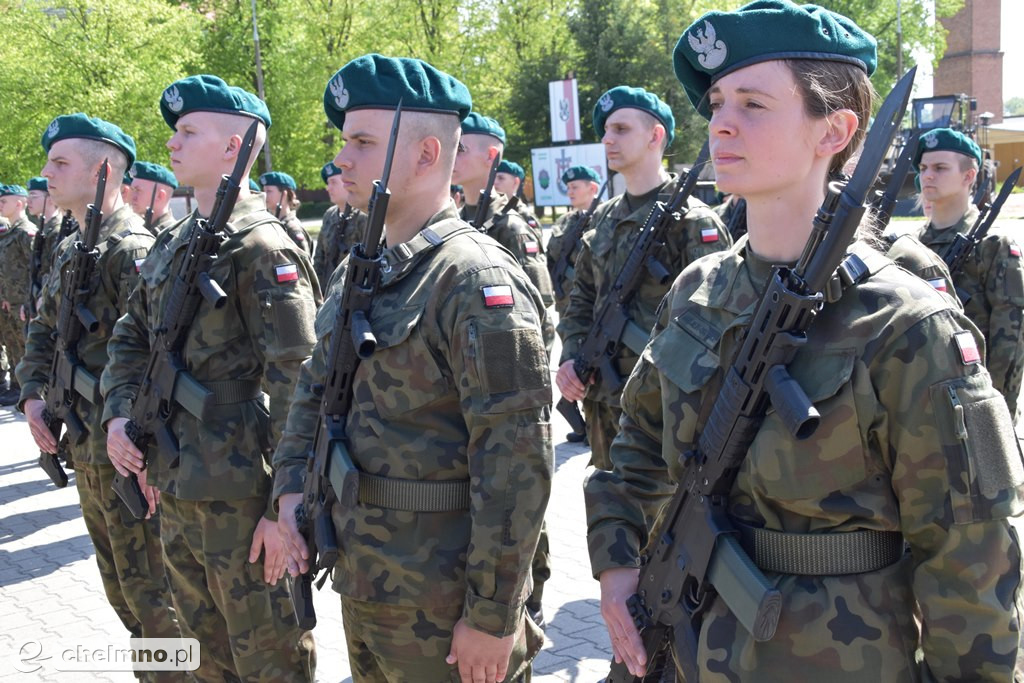 Przysięga wojskowa żołnierzy Dobrowolnej Zasadniczej Służby Wojskowej