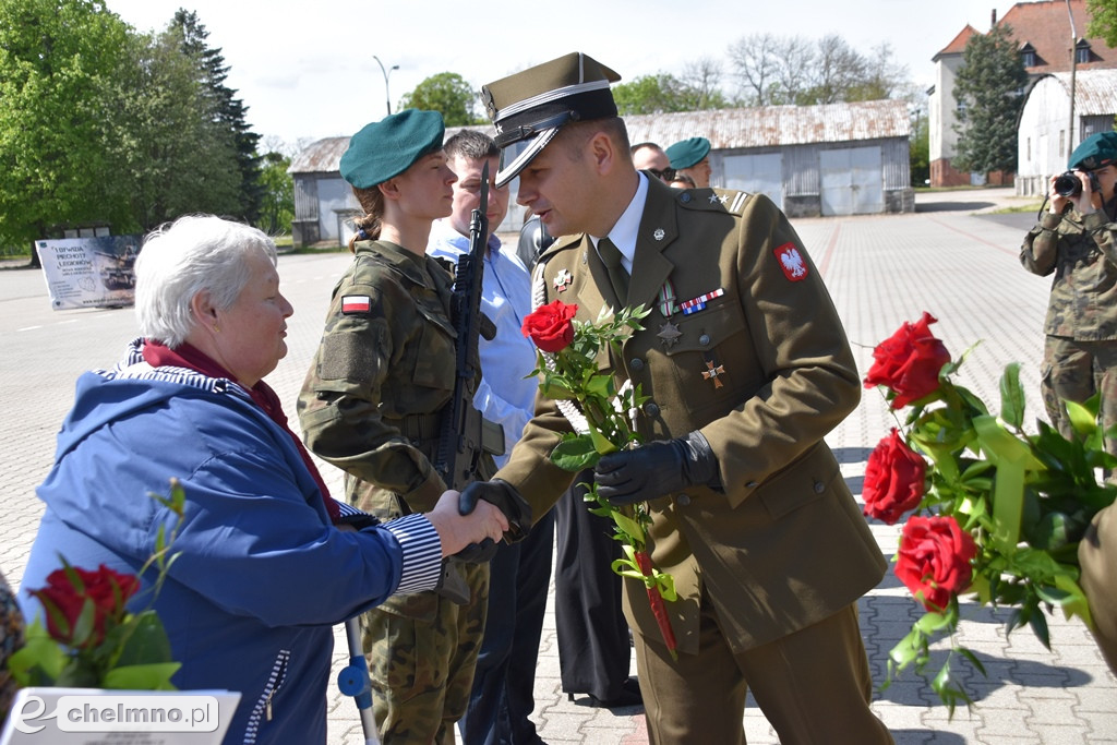 Przysięga wojskowa żołnierzy Dobrowolnej Zasadniczej Służby Wojskowej