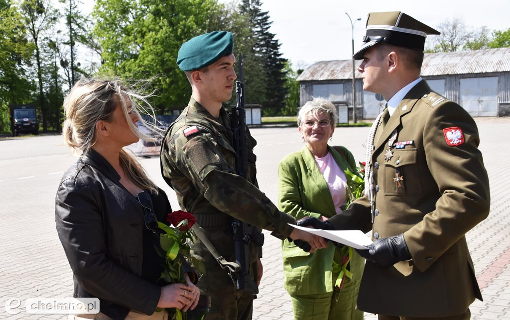 Przysięga wojskowa żołnierzy Dobrowolnej Zasadniczej Służby Wojskowej