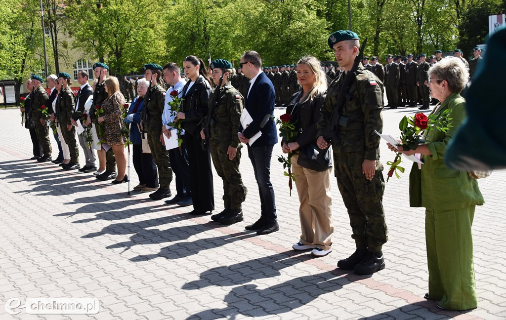 Przysięga wojskowa żołnierzy Dobrowolnej Zasadniczej Służby Wojskowej