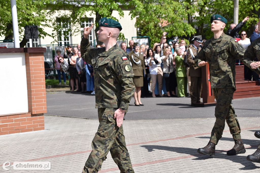 Przysięga wojskowa żołnierzy Dobrowolnej Zasadniczej Służby Wojskowej