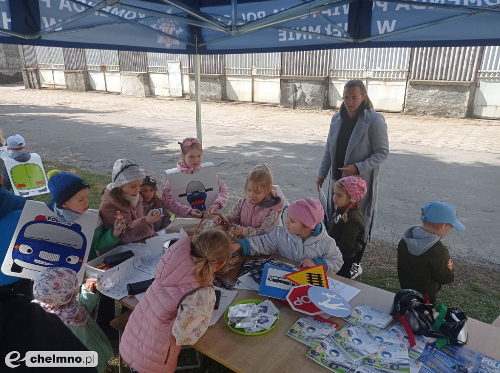 Policjanci uczestniczyli w pikniku wojskowym w Chełmnie