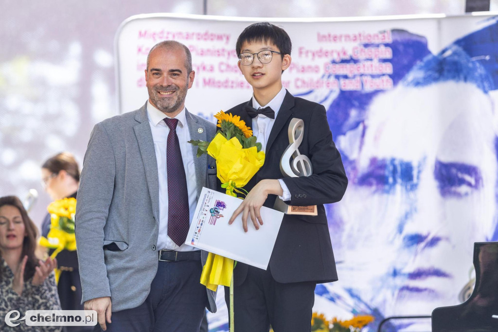 Grand Prix Konkursu Pianistycznego dla Tianyao Lyu